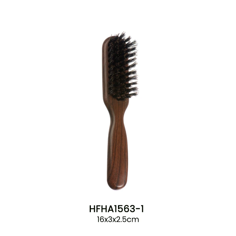 さまざまな毛を備えたカスタムカラーのウェットヘアブラシ
